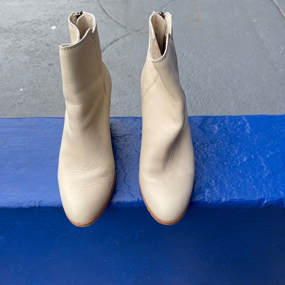 Frye Cream Boot
